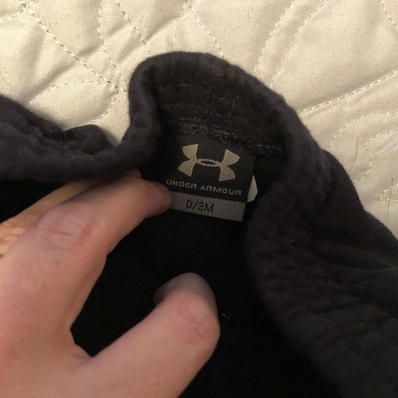 ❌❌SOLD❌❌Under Armour 0-3mo Pants! NEVER WORN! - Picture 2 of 2